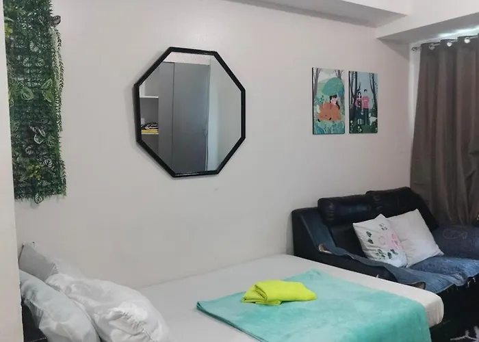 Cozy View In Quezon - Your Away From *